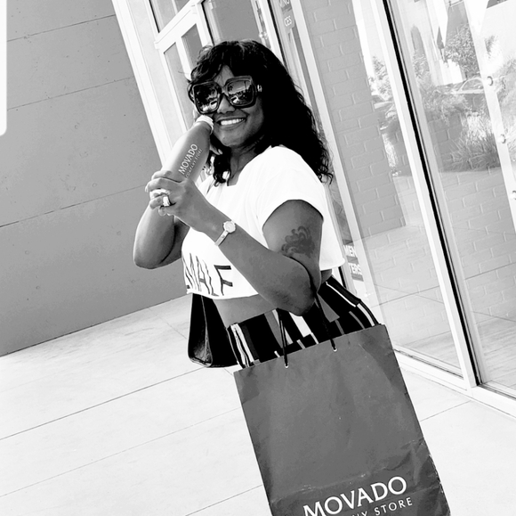 Meet your Posher, Libra - Picture 2 of 7